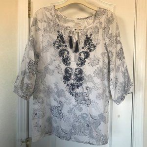 Floral embroidered blouse